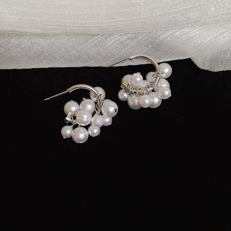 Daiiibabyyy  Silver Needle Pearl String Tassel C-shaped Drop Earrings 2025 Simple French Temperament Earring for Women Wholesale