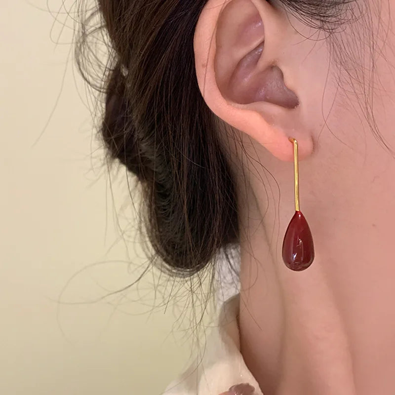 DAIIIBABYYY  -  Red oil drop earrings niche retro high-end temperament long burgundy earrings