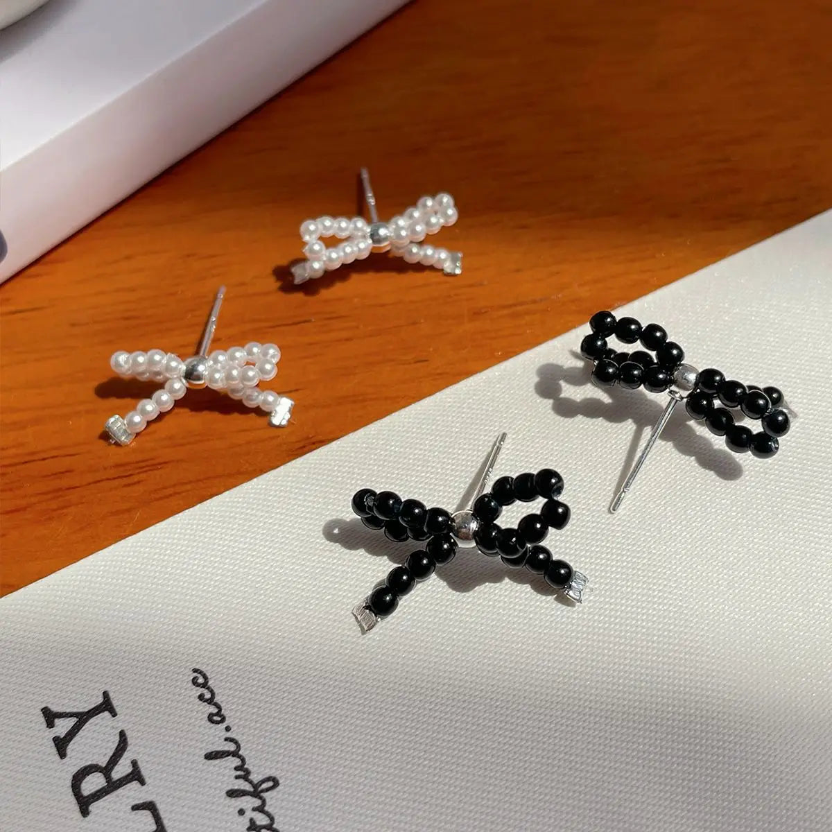 DAIIIBABYYY  -  Korean Fashion Beaded Bow-knot Stud Earrings for Women Kpop INS Style Temperament Simple Bow Earring Jewelry Party Gift