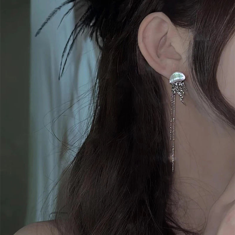 Daiiibabyyy Lovely Deep-Sea Jellyfish Elves Long Tassel Drop Earrings Mini Star Transparent Crystal Chain Earrings Women Jewelry Gifts