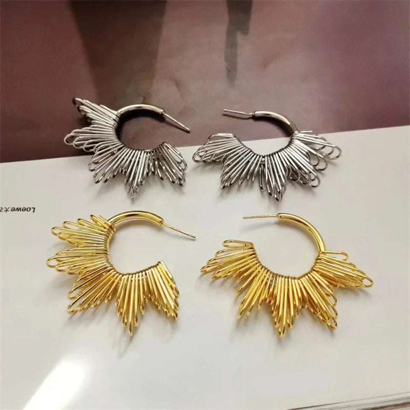 DAIIIBABYYY  -   Fashion Geometric Irregular Sundecal Flower Stud Earrings For Woman Wedding Jewelry Accessories Teacher Earrings Gifts