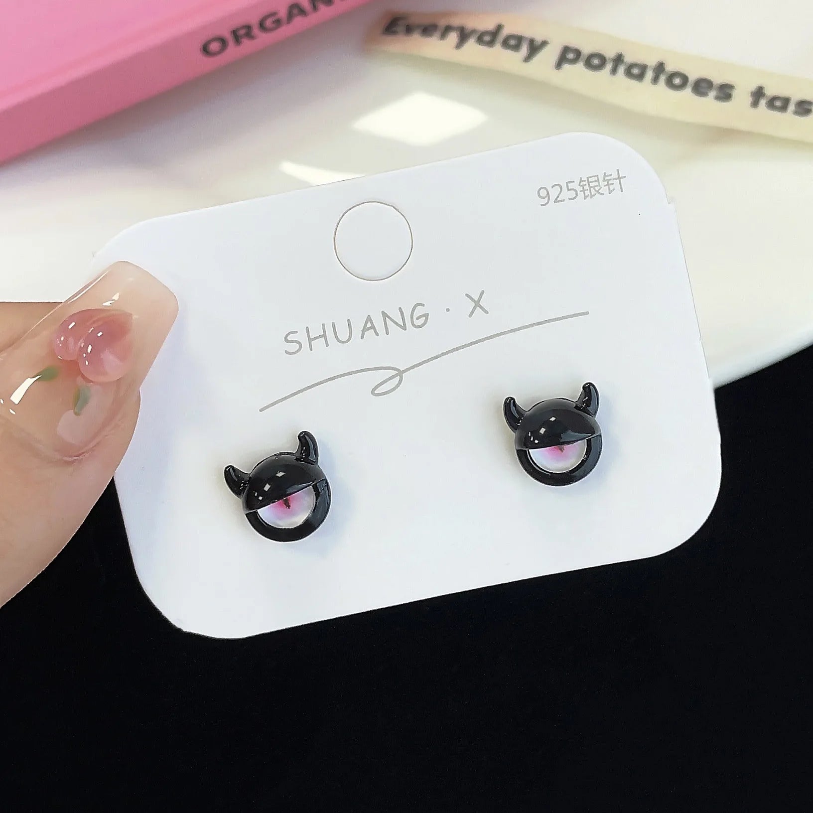 DAIIIBABYYY  -  Cute Green Blue Evil Monster Eyes Stud Earrings Women Kids Halloween Animal Rabbit Big Eyes Goth Cross Earring Jewelry