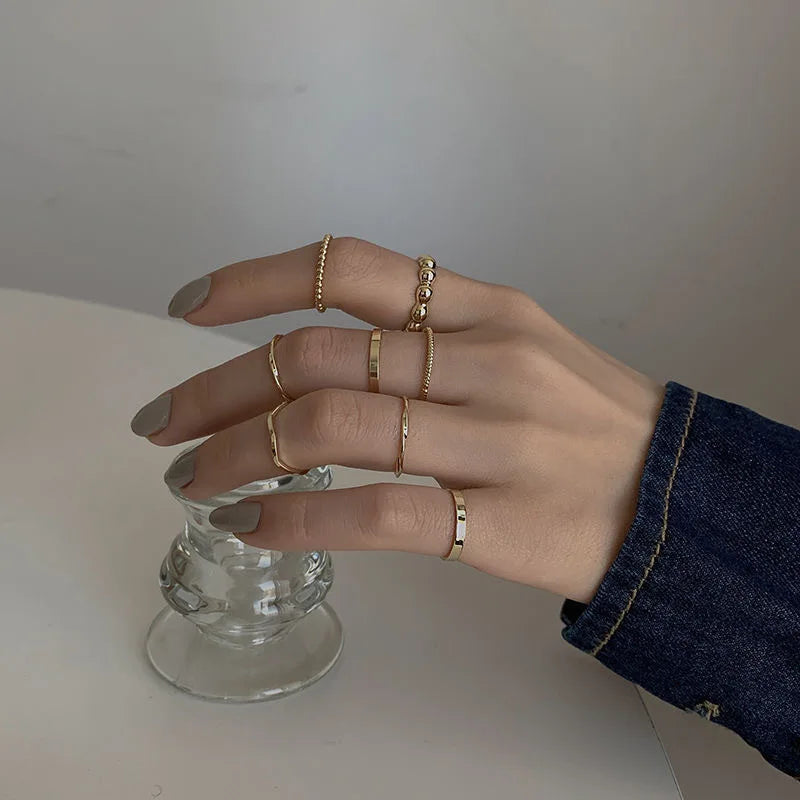 Daiiibabyyy 8Pcs Fashion Jewelry Rings Set Hot Selling Metal Hollow Round Opening Women Finger Ring for Girl Lady Party Wedding Gifts