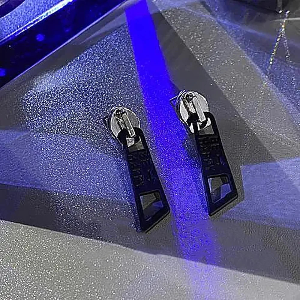 DAIIIBABYYY  -  New trend Pin Earrings Women's personality Fashion Metal earrings Cyberpunk men's and women's paper clips Jewelry accessories