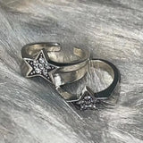 DAIIIBABYYY  -  Vintage Punk Style Zircon Star Couple Rings for Men Women Personality Adjustable Crystal Pentagram Ring Jewelry Y2K Accessories