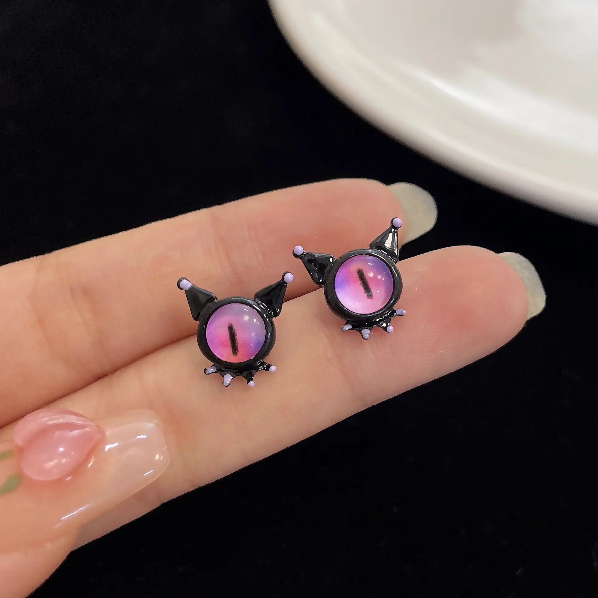 DAIIIBABYYY  -  Cute Green Blue Evil Monster Eyes Stud Earrings Women Kids Halloween Animal Rabbit Big Eyes Goth Cross Earring Jewelry