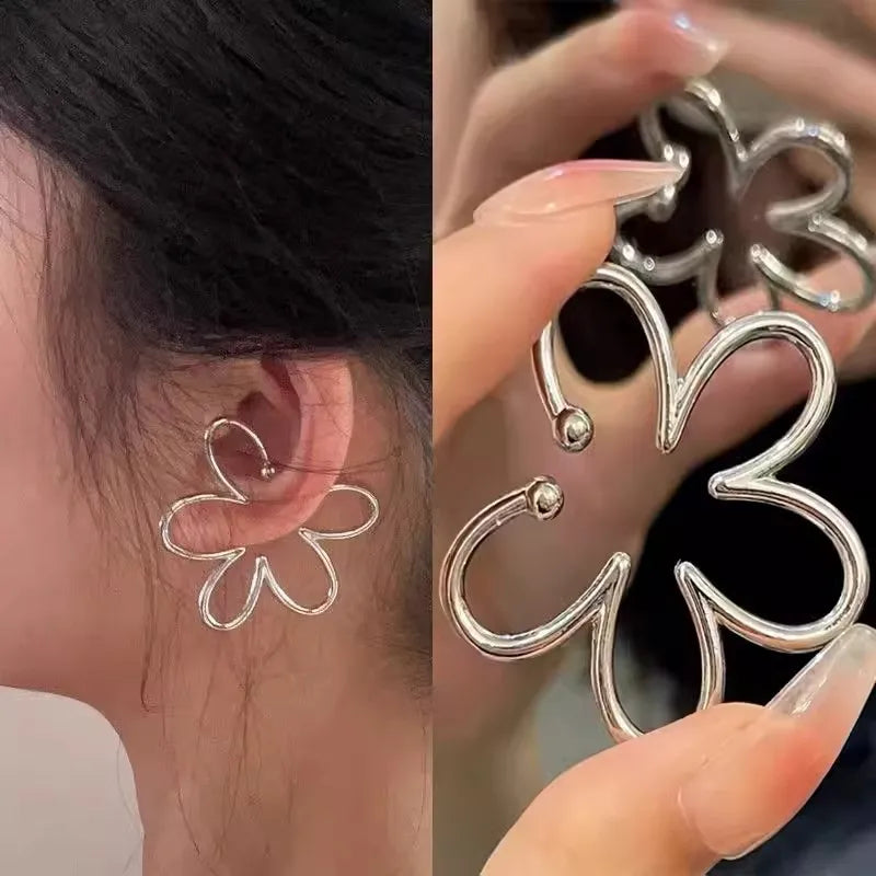 DAIIIBABYYY  -  2pcs Metal Flower Ear Clip Cuff No Piercing Holeless Ear Clip Geometric Earring Trendy Earrings No Pierced Ear Clip Earrings