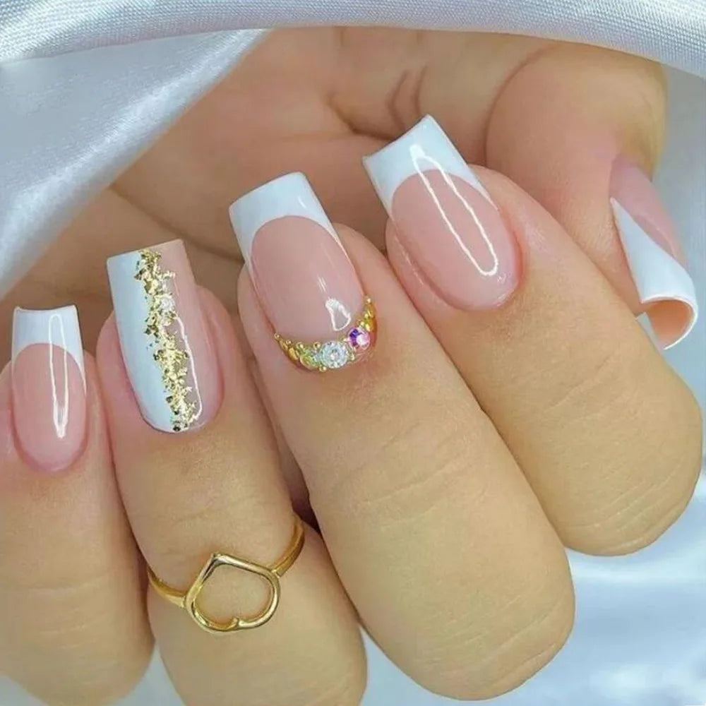 Daiiibabyyy 24Pcs French Stripe Fake Nail with Diamond Design Short Finished Full Cover Nail Tips Manicure White False Nails Press on Nails
