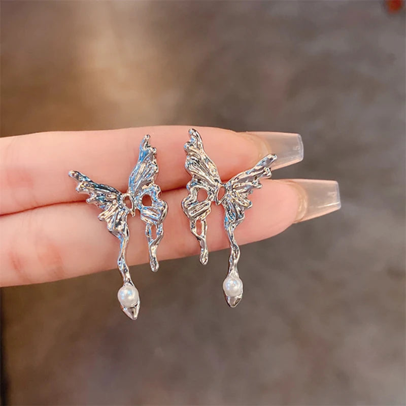 DAIIIBABYYY  -   Kpop Punk Silver Color Asymmetric Butterfly Pearl Stud Earrings Women Korean Fashion INS Cute Heart Geometric Earring