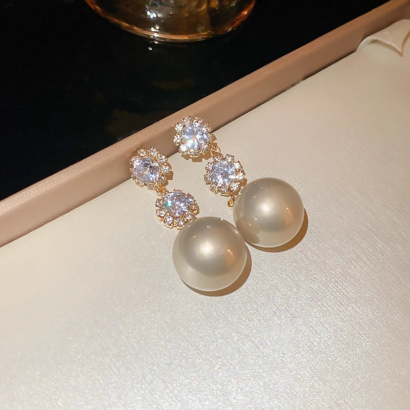 Daiiibabyyy  French Elegant Temperament Imitation Pearl Drop Shaped Long Earrings Party Premium Accessories for Womens Fashion Luxury Jewelry