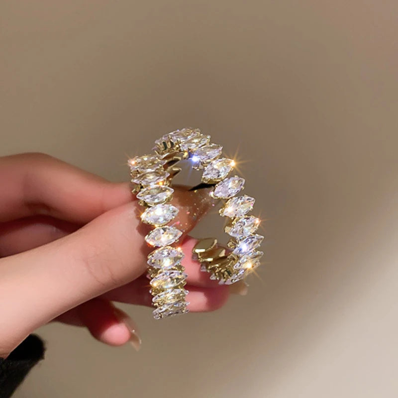 Daiiibabyyy  Green Zircon C-shaped Earrings for Female Fashion Exaggerated Hoop Earrings Inlaid Rhinestone Women's Jewelry for Party