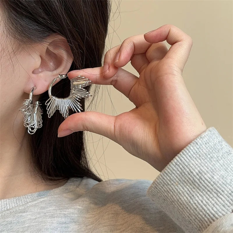 DAIIIBABYYY  -   Fashion Geometric Irregular Sundecal Flower Stud Earrings For Woman Wedding Jewelry Accessories Teacher Earrings Gifts