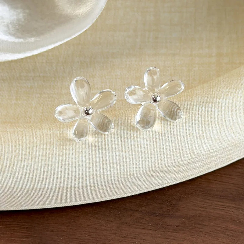 DAIIIBABYYY  -  Transparent acrylic flower earrings