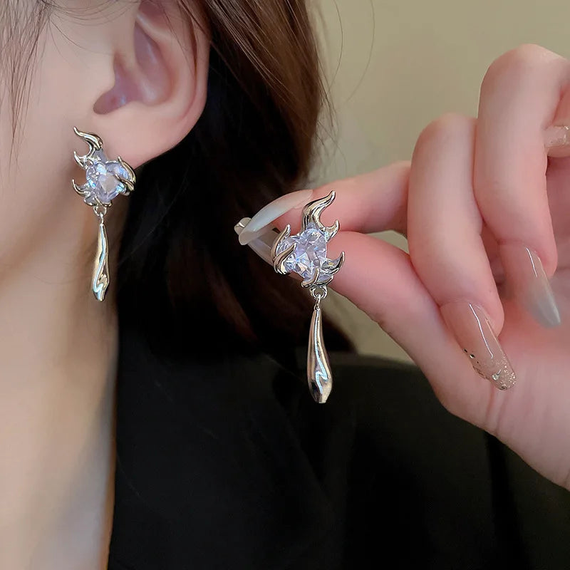 DAIIIBABYYY  -  Korea Fashion Geometric Flame Metal Inlay Zircon Heart Drop Earrings For Women Party Jewelry Accessories