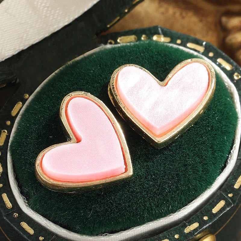 DAIIIBABYYY  -  French New Minimalist Cute Heart Earrings Women's Enamel Stud Earrings Pink Blue Shell Earrings Fashion Jewelry Gift Accessories
