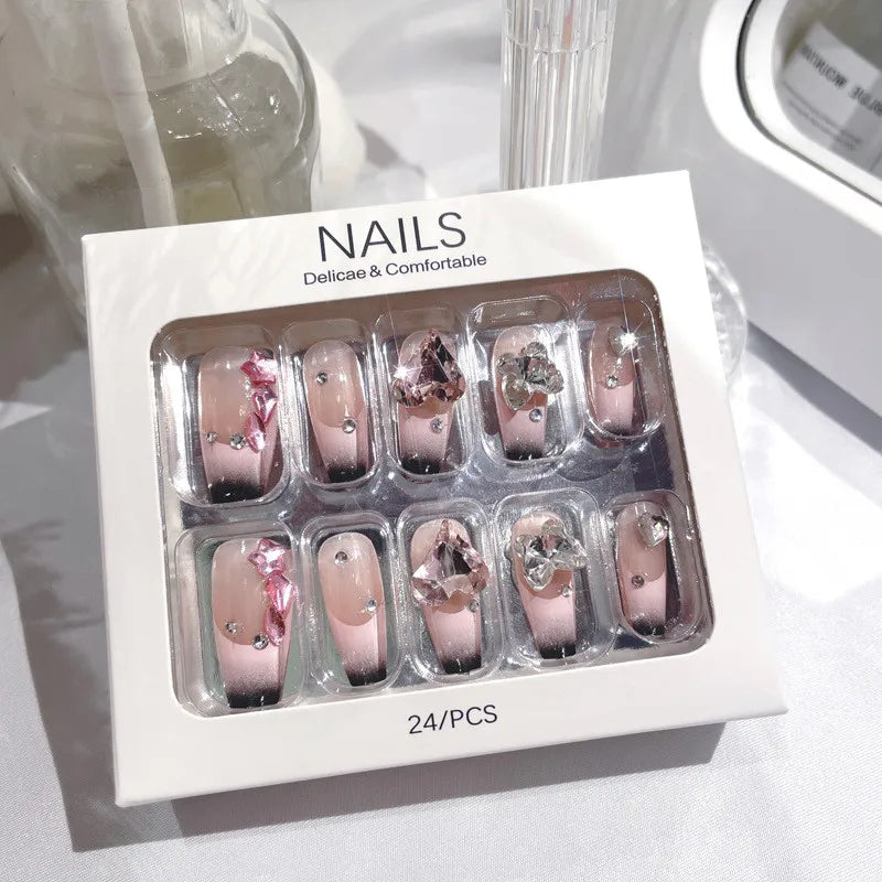 Daiiibabyyy 24pcs Rhinestone Design Fake Nails Sparkling Diamond Pink Heart-shaped False Nails Wearable Full Cover Nail Tips Press on Nails