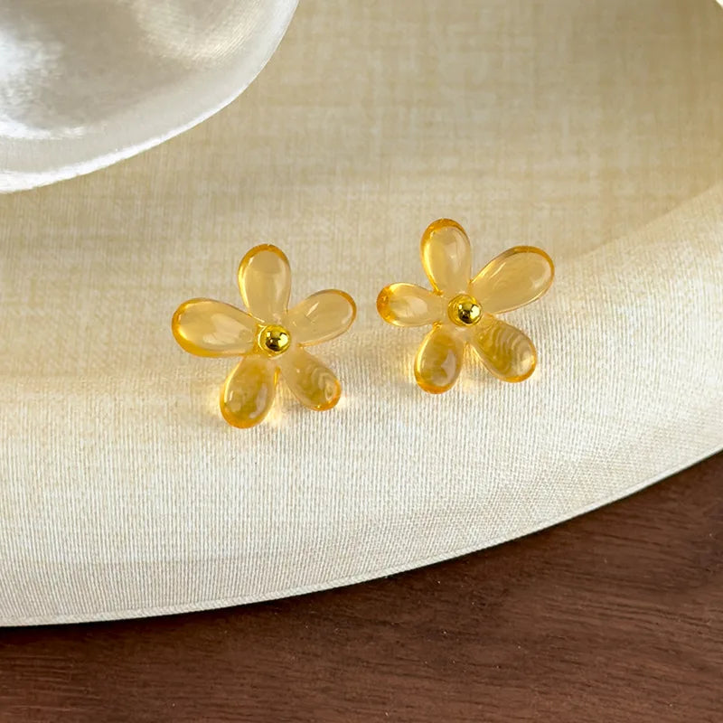DAIIIBABYYY  -  Transparent acrylic flower earrings