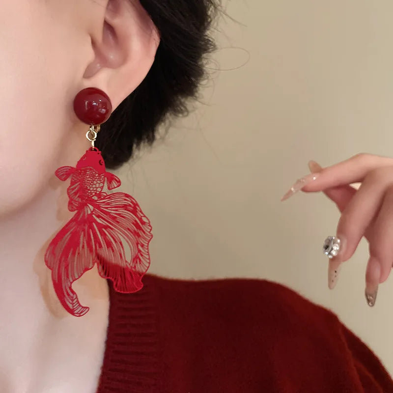 DAIIIBABYYY  -  Red Koi Fish Clip on Earrings for Women Hollow Metallic Goldfish Ear Clip Earrings with No Piercing Ear Jewelry Lucky Gifts