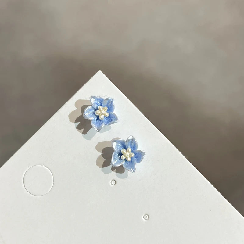 Daiiibabyyy  New Blue Flower Dangle Earrings for Women Exquisite Sweet Romantic Floral Ear Studs Versatile Fine Jewelry Gifts Wholesale 2025