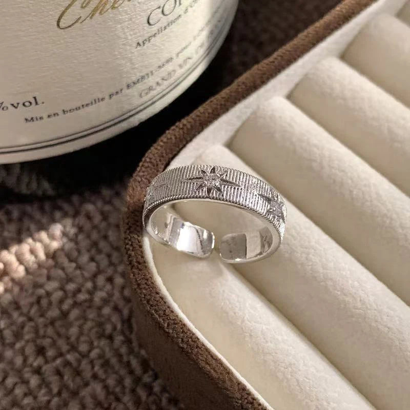 Daiiibabyyy  Retro Crystal Eight-Pointed Star Open Ring for Women Luxury Exquisite Elegant Adjustable Rings Daily Versatile Jewelry New 2025