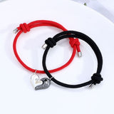 2Pcs Magnetic Couple Bracelets Lovers Spaceman Astronaut Pendant Distance Faceted Charm Bracelet Men Women Wedding Jewelry Gift daiiibabyyy