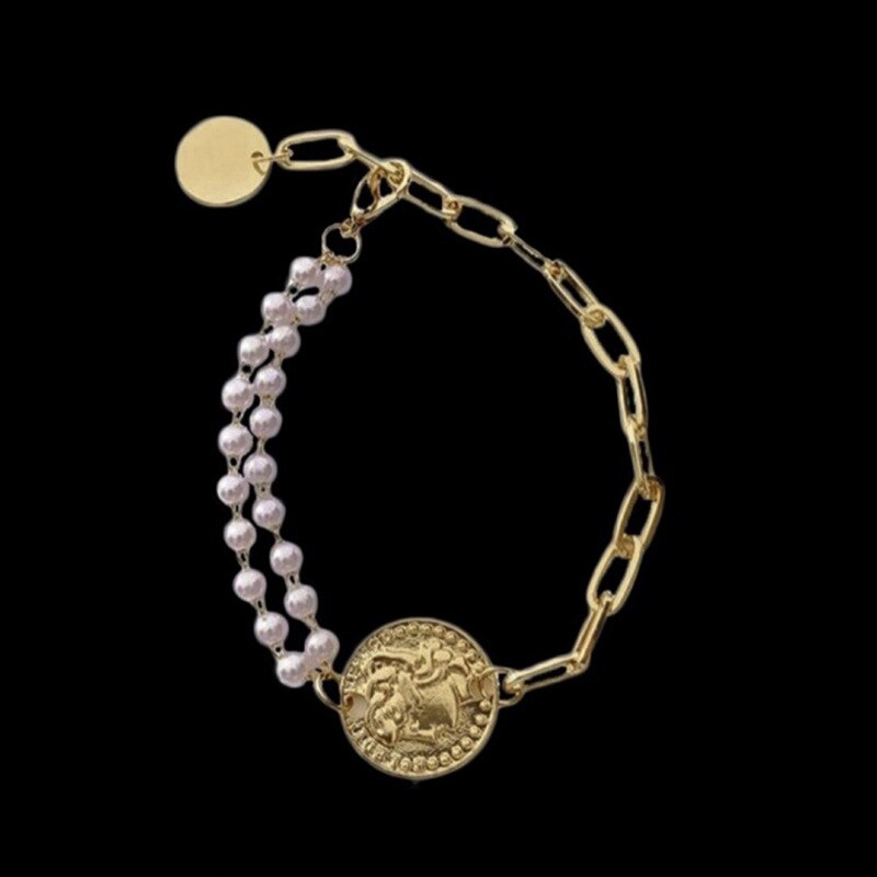 Bracelet for Women Head Portrait Pearl Bracelet Retro Simple Bracelet Fashion Geometric Pendant Jewelry Accessories Wholesale daiiibabyyy