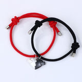 2Pcs Magnetic Couple Bracelets Lovers Spaceman Astronaut Pendant Distance Faceted Charm Bracelet Men Women Wedding Jewelry Gift daiiibabyyy