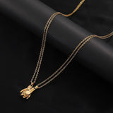 2Pcs Hold Hands Magnetic Couple Necklace Lovers Hand In Hand Pendant Necklace for Women Men Fashion Jewelry Gift 2022 New Trend daiiibabyyy