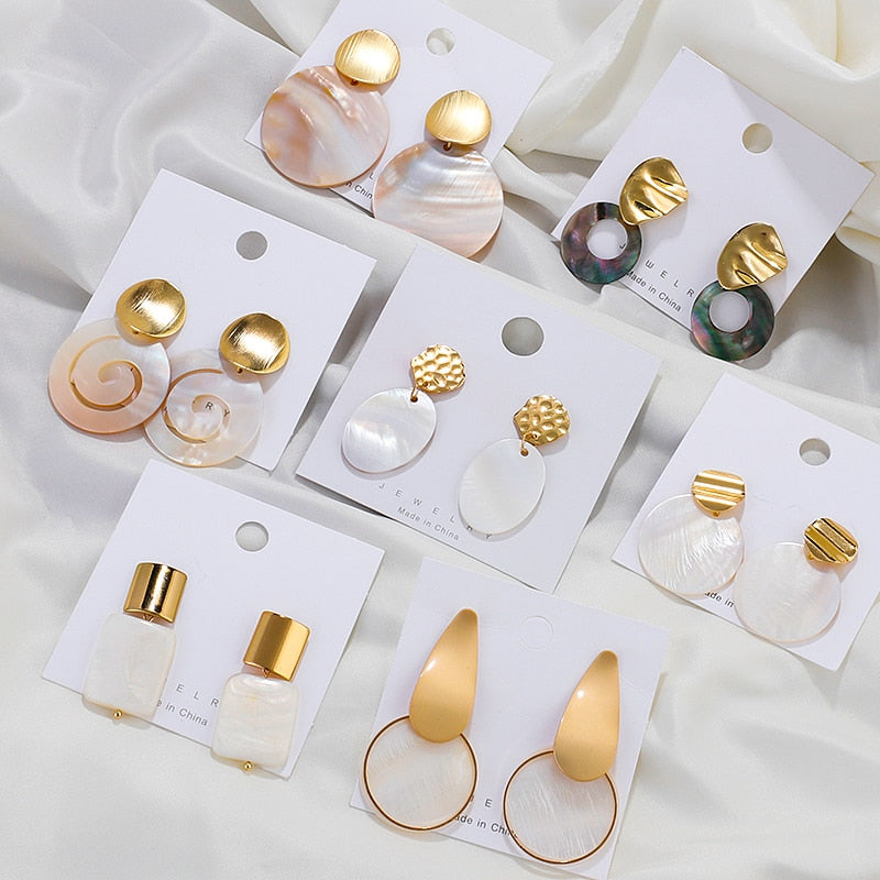 AENSOA Fashion Round Pearl Shell Earrings Simple Natural Drop Earrings For Women Geometric Gold Color Statement Earring Jewelry daiiibabyyy