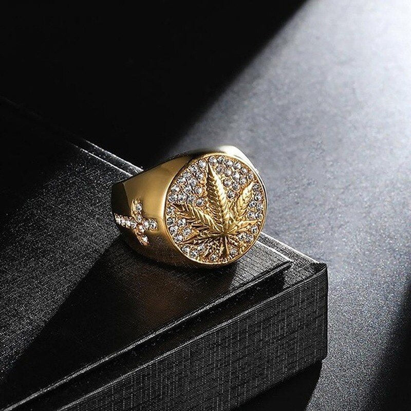 Business Men's 18k Gold Filling Carved Golden Maple Leaf Rings for Men Punk Inlaid with White Zircon Wedding Party Jewelry daiiibabyyy