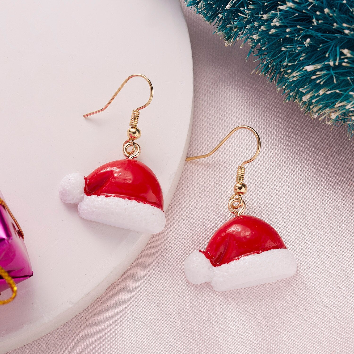Asymmetry Acrylic Resin Christmas Earrings Cartoon Santa Claus Snowman Xmas Tree Drop Earrings Female Christmas Gifts Jewelry daiiibabyyy