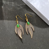 Beautiful Gold Leaf Women Earrings Green Stone Wholesale Hotselling Jewelry Dangle Pendientes brincos Hotsale Earrings for Women daiiibabyyy