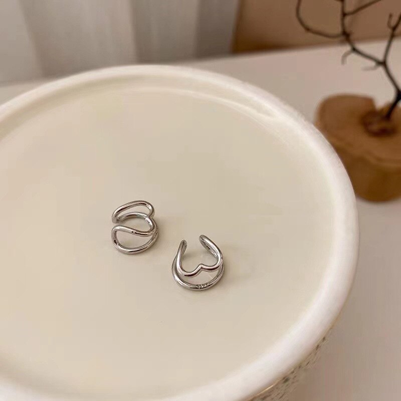 3 Pcs Fashion Simple Smooth Ear Cuffs Clip Earrings for Women No Piercing Fake Cartilage Earring Jewelry Gifts Cross Earrings daiiibabyyy