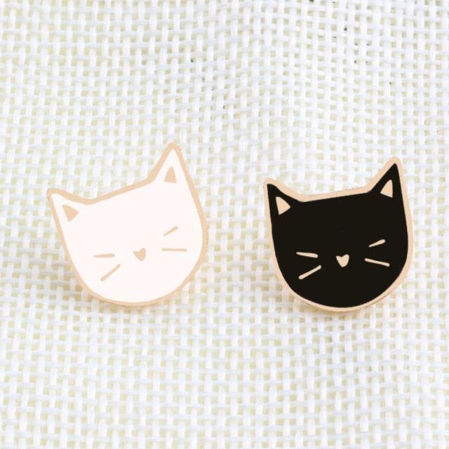 2pc/set Animal brooches black white Cat Metal Enamel Pins women Couple Badge Lapel Shirt Denim Accessories festival Gift daiiibabyyy