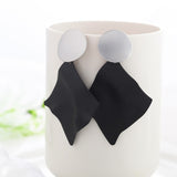 WYBU Summer Style Golden Drop Earrings For Women Geomatric Black Long Hanging Earring Triangle Bts Jewelry Earing bijouterie daiiibabyyy