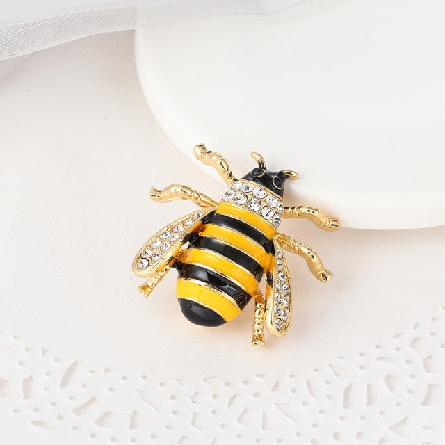Animal Brooch Pins For Women Bling Rhinestone Bee Spider Brooches Dragonfly Brooches Pin Jewelry Wedding Party Bijoux Best Gift daiiibabyyy