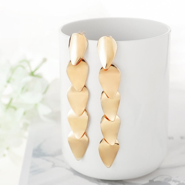 WYBU Summer Style Golden Drop Earrings For Women Geomatric Black Long Hanging Earring Triangle Bts Jewelry Earing bijouterie daiiibabyyy