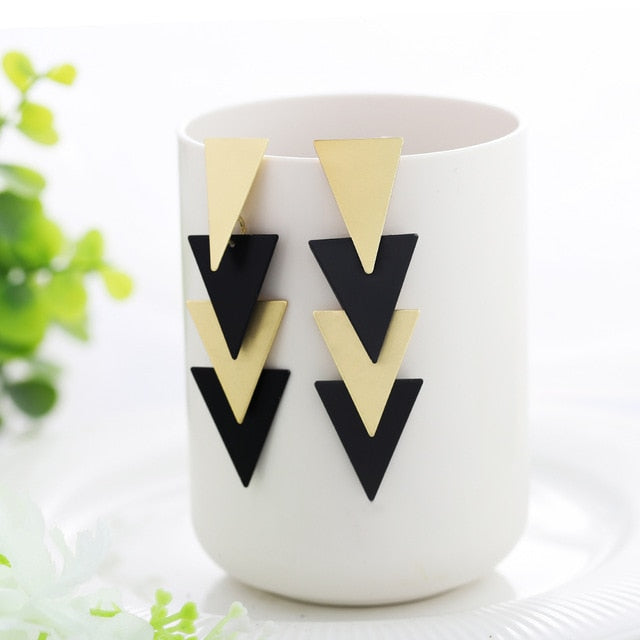 WYBU Summer Style Golden Drop Earrings For Women Geomatric Black Long Hanging Earring Triangle Bts Jewelry Earing bijouterie daiiibabyyy
