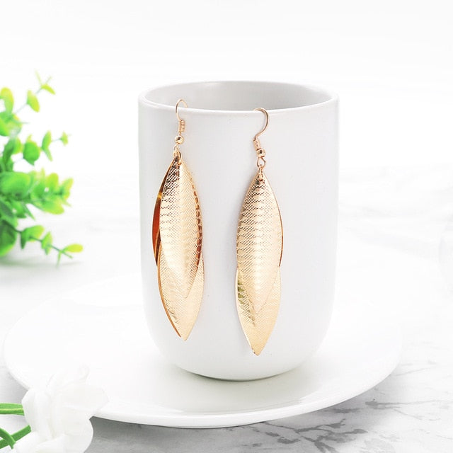 WYBU Summer Style Golden Drop Earrings For Women Geomatric Black Long Hanging Earring Triangle Bts Jewelry Earing bijouterie daiiibabyyy