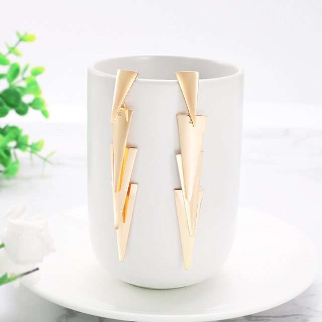 WYBU Summer Style Golden Drop Earrings For Women Geomatric Black Long Hanging Earring Triangle Bts Jewelry Earing bijouterie daiiibabyyy