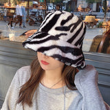 Autumn Winter Panama Hat for Women Faux Fur Bucket Hats Cow Print Plush Velvet Warm Panama Hat Fisherman Hats Vacation Cap daiiibabyyy