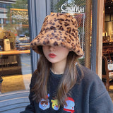 Autumn Winter Panama Hat for Women Faux Fur Bucket Hats Cow Print Plush Velvet Warm Panama Hat Fisherman Hats Vacation Cap daiiibabyyy