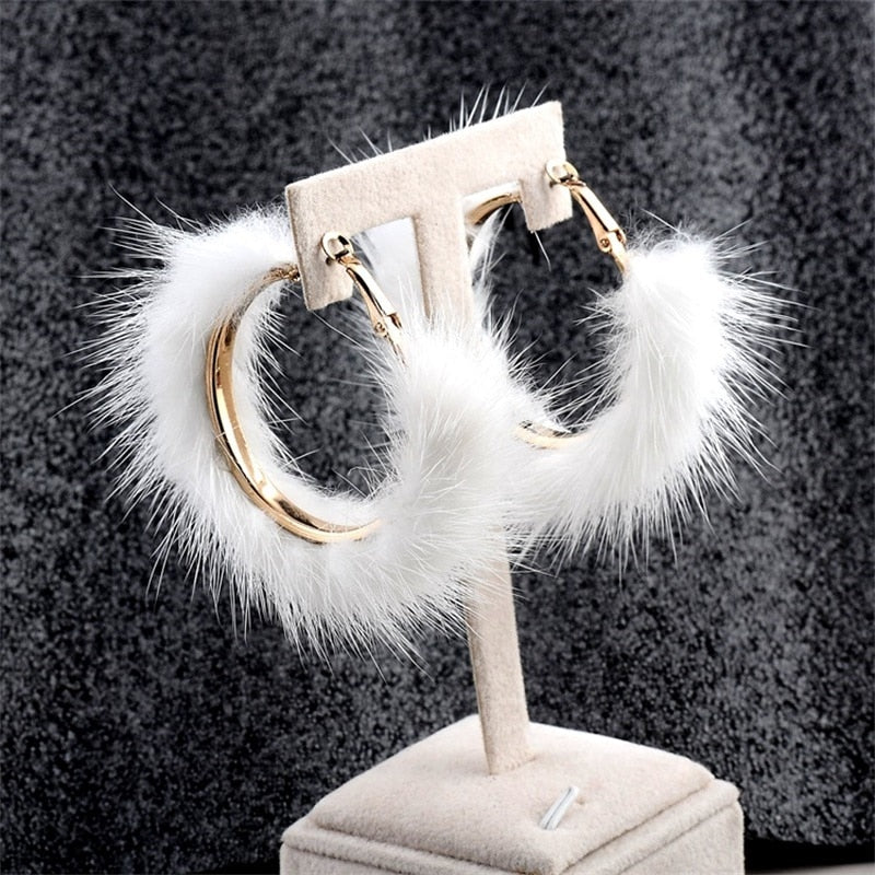 Big-name popular plush large circle earrings exaggerated atmosphere girl heart mink hair earrings daiiibabyyy