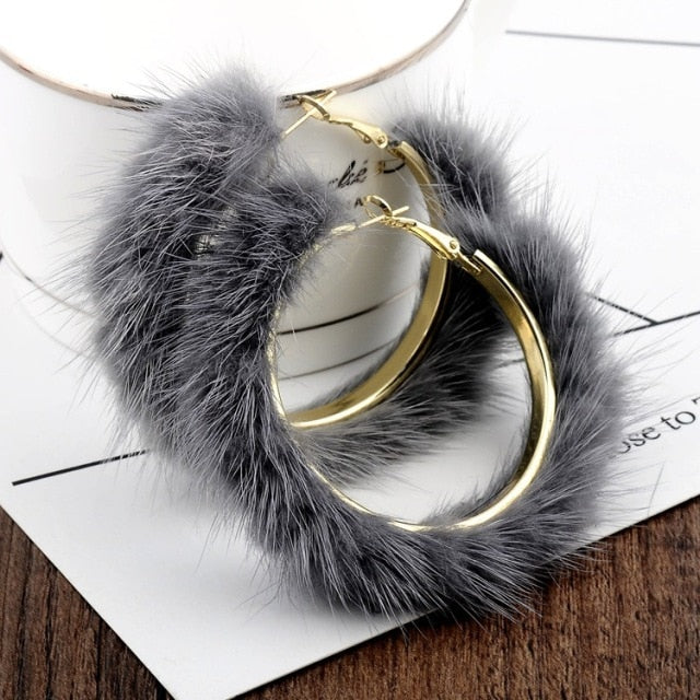 Big-name popular plush large circle earrings exaggerated atmosphere girl heart mink hair earrings daiiibabyyy