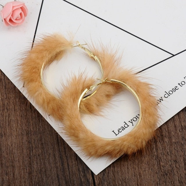 Big-name popular plush large circle earrings exaggerated atmosphere girl heart mink hair earrings daiiibabyyy