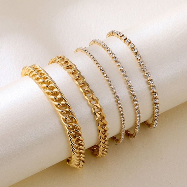 6 pcs/set Love Heart Infinity Symbol Charm Bracelets for Woman Gold Link Chain Bracelets Hollow Feather Black Beads Braclet Girl daiiibabyyy