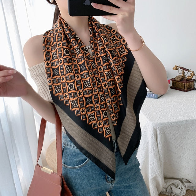 90cm * 90cm Design Scarf Lady Shawl Printed Silk Felt Headscarf Scarf Lady Headscarf Square Scarf Lady Wrap Scarf 2021 daiiibabyyy