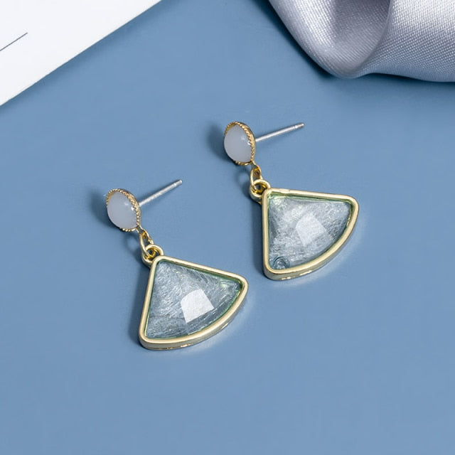 BLINLA 2021 New Korean Blue Geometric Acrylic Earrings for Women Fashion Bohemian Round Drop Earrings Party Brincos Jewelry Giuy daiiibabyyy