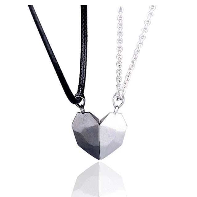2Pcs/Lot Magnetic Couple Necklace Friendship Heart Pendant Distance Faceted Charm Necklace Women Valentine's Day Gift 2021 daiiibabyyy