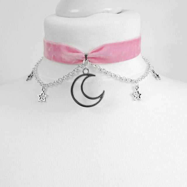 Black Crescent Moon Choker Necklace Gothic Grunge Black Velvet Jewelry Gorgeous Women Pendant Gift Gothic Statement Goth New daiiibabyyy